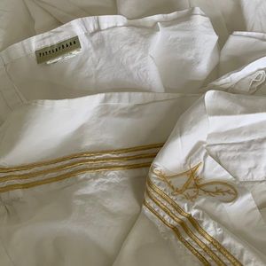 Pottery Barn Duvet Cover, king sized